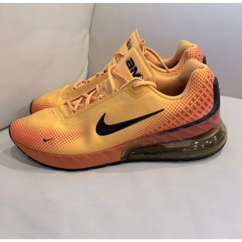 Nike Air Max Phoenix Total Orange Men's Size 13 Running Shoes FZ5307-700